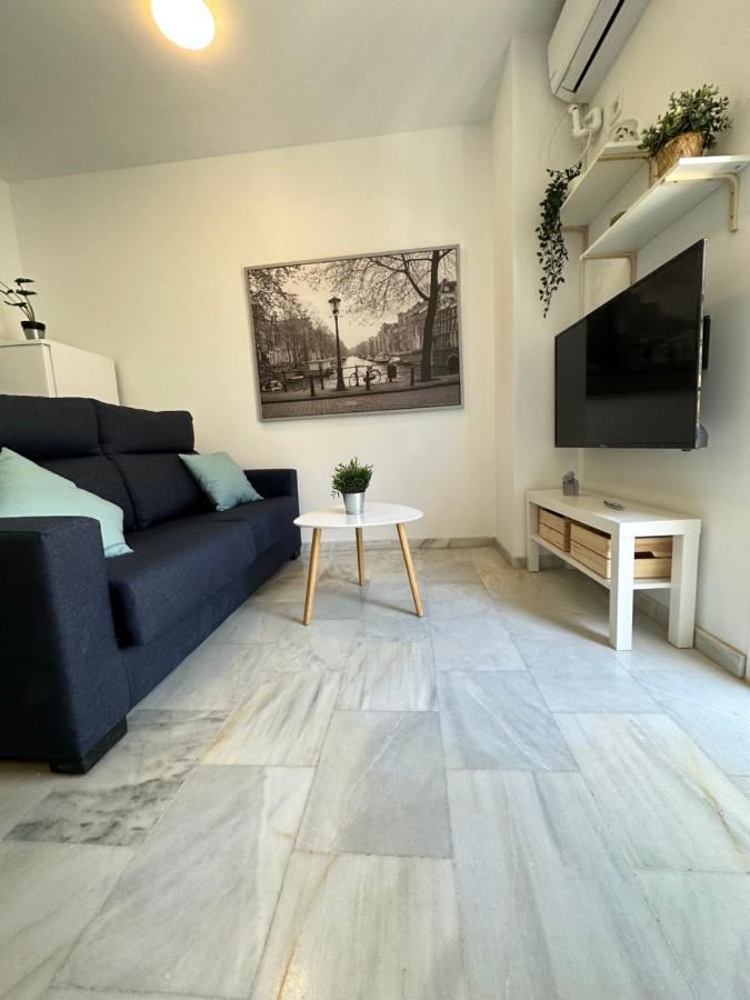Apartamentos Don Diego La Carihuela Torremolinos Bagian luar foto