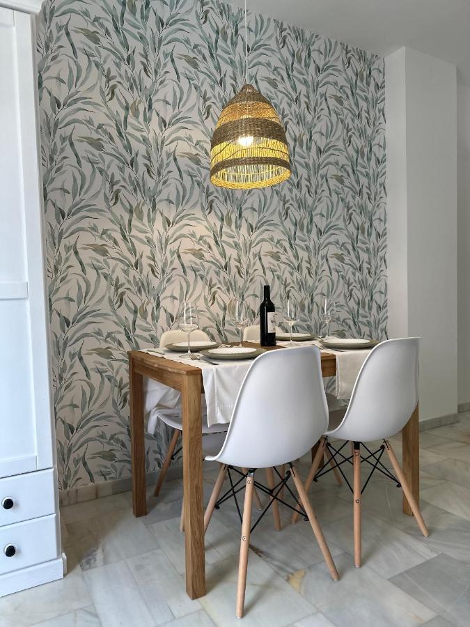 Apartamentos Don Diego La Carihuela Torremolinos Bagian luar foto